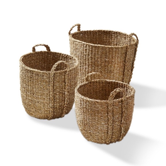 Round Kura Decorative SeagrassBasket for Everyday Use - Easy to Clean